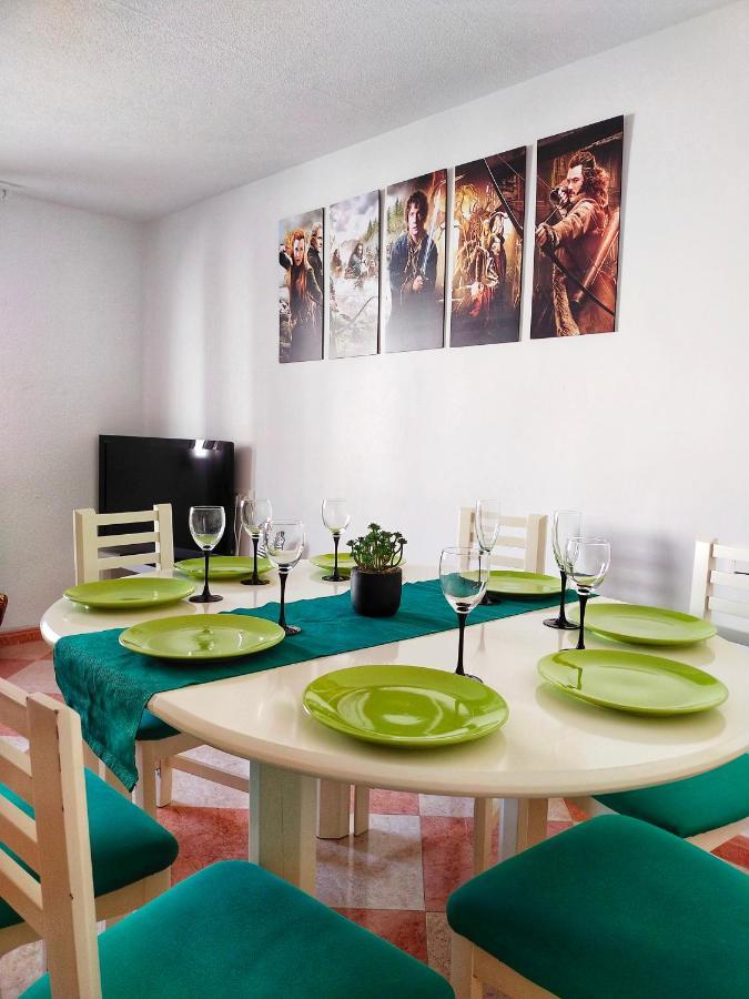 Movie Stars Apartment, 甘迪亚 外观 照片
